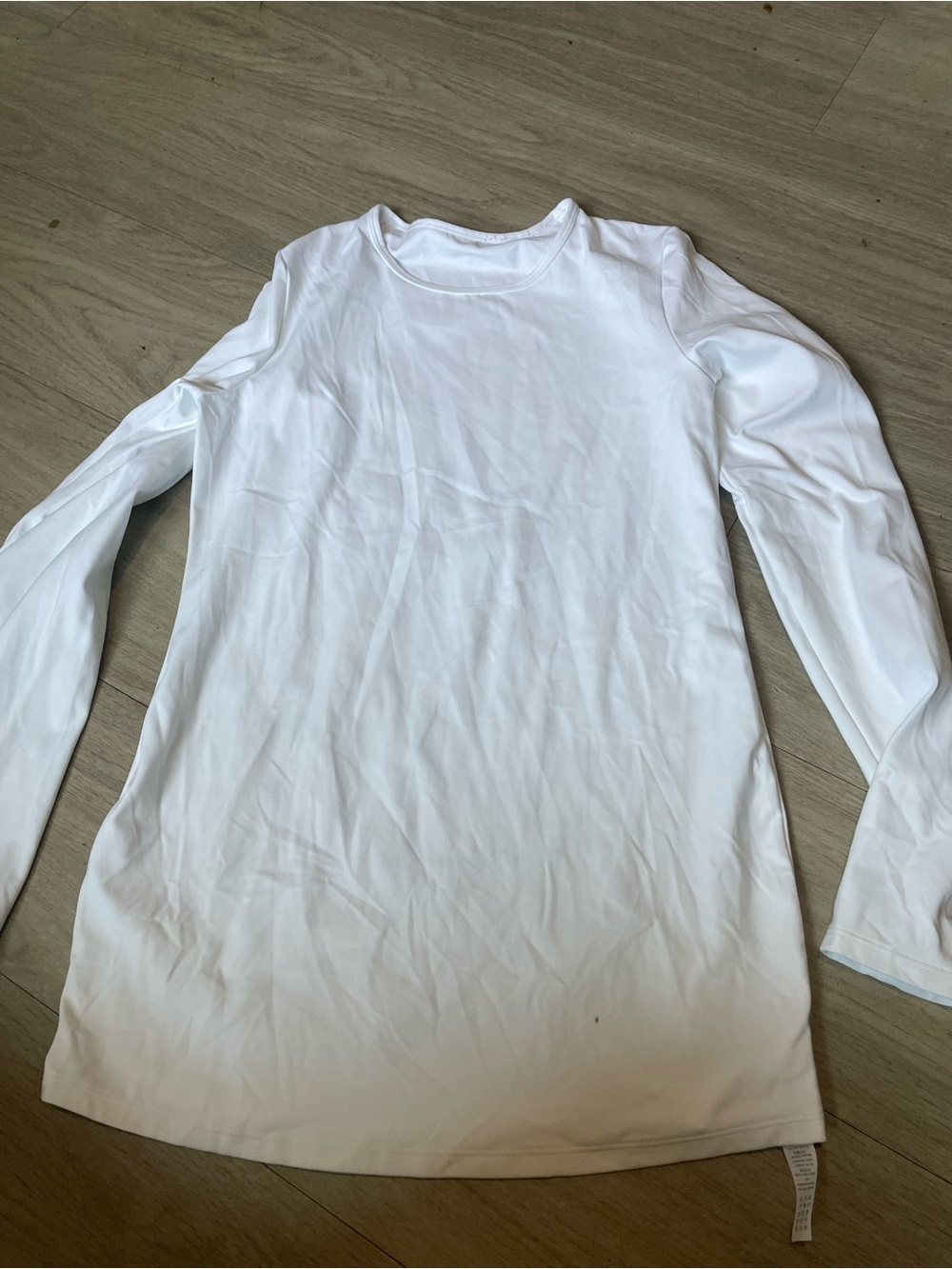 CRZ YOGA Women's White Long Sleeve Crew Neck Top
